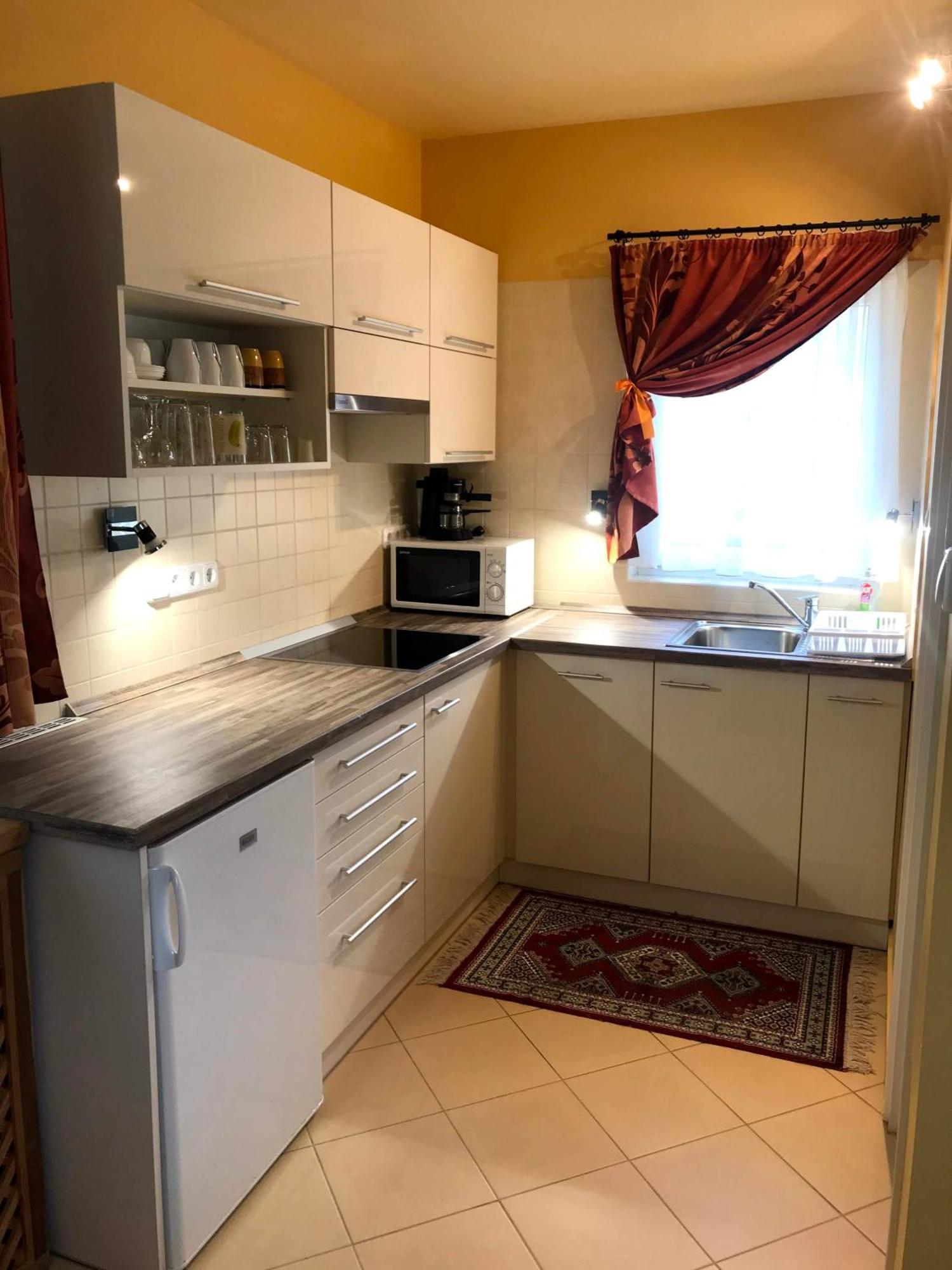 Tamasi Villa- Nyaralohaz Balatonkeresztúr Exterior foto