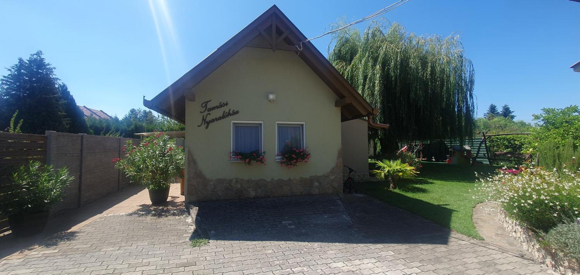 Tamasi Villa- Nyaralohaz Balatonkeresztúr Exterior foto